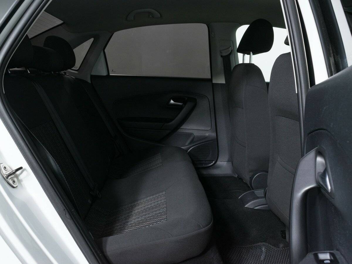 Б/У Фольксваген Поло 2018 года. Фото: #9