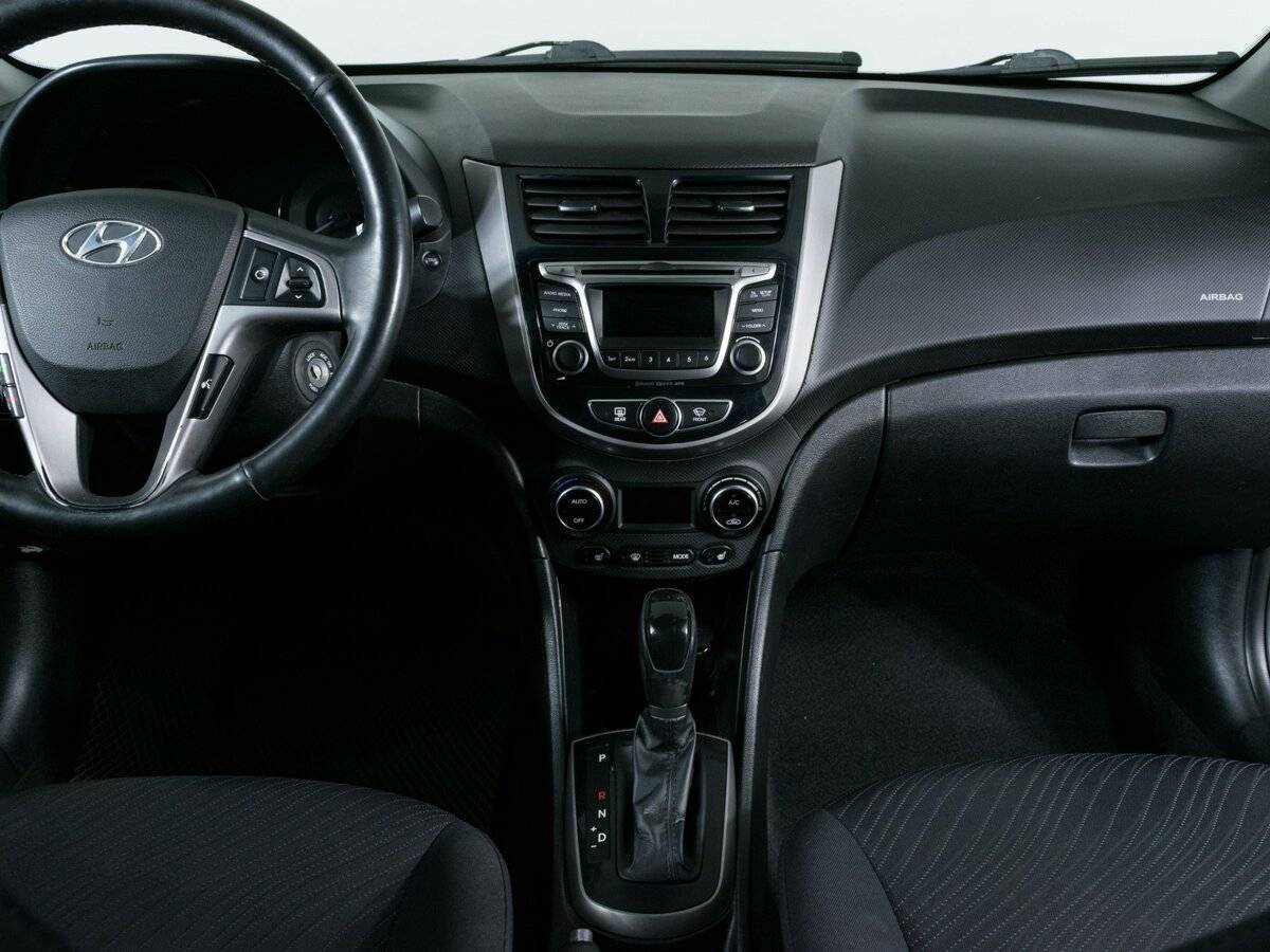 Б/У Хендай Солярис 2014 года. Фото: #8