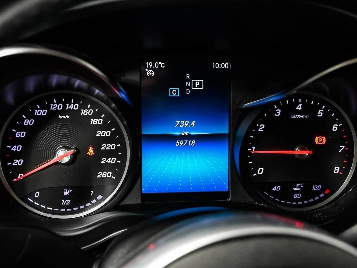 Mercedes-Benz C-Класс 2019 года с пробегом. Фото: #9