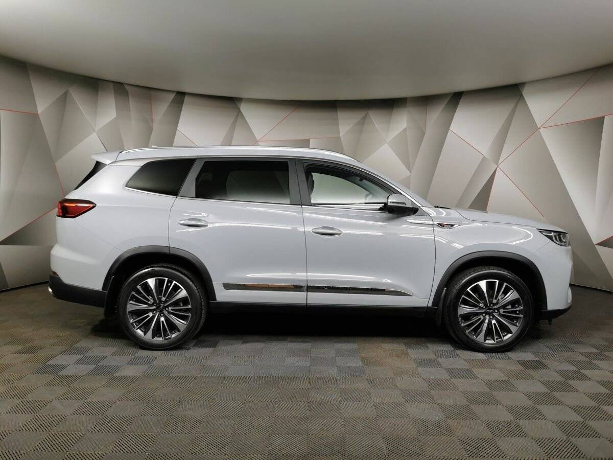Chery Tiggo 8 Pro Max 2023 года с пробегом. Фото: #5