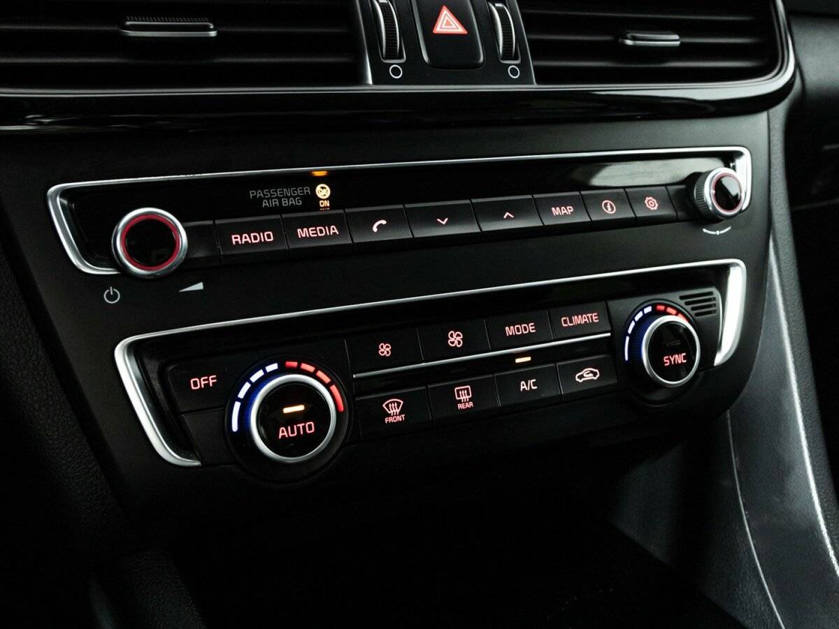 Б/У Киа Оптима 2017 года. Фото: #14