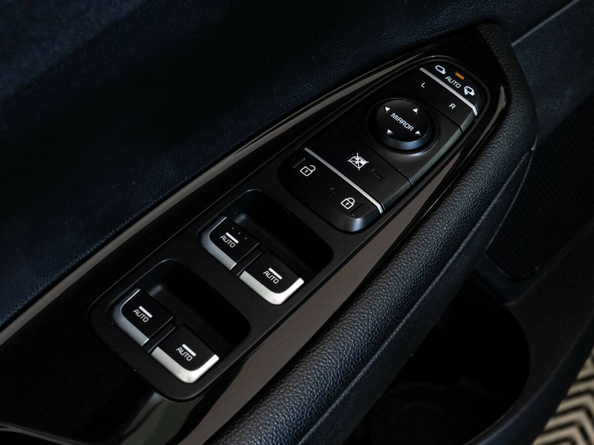 Б/У Киа Оптима 2019 года. Фото: #18