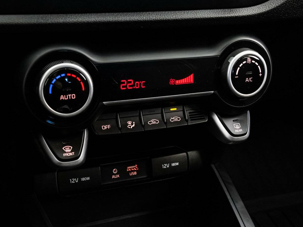 Б/У Киа Рио 2018 года. Фото: #11