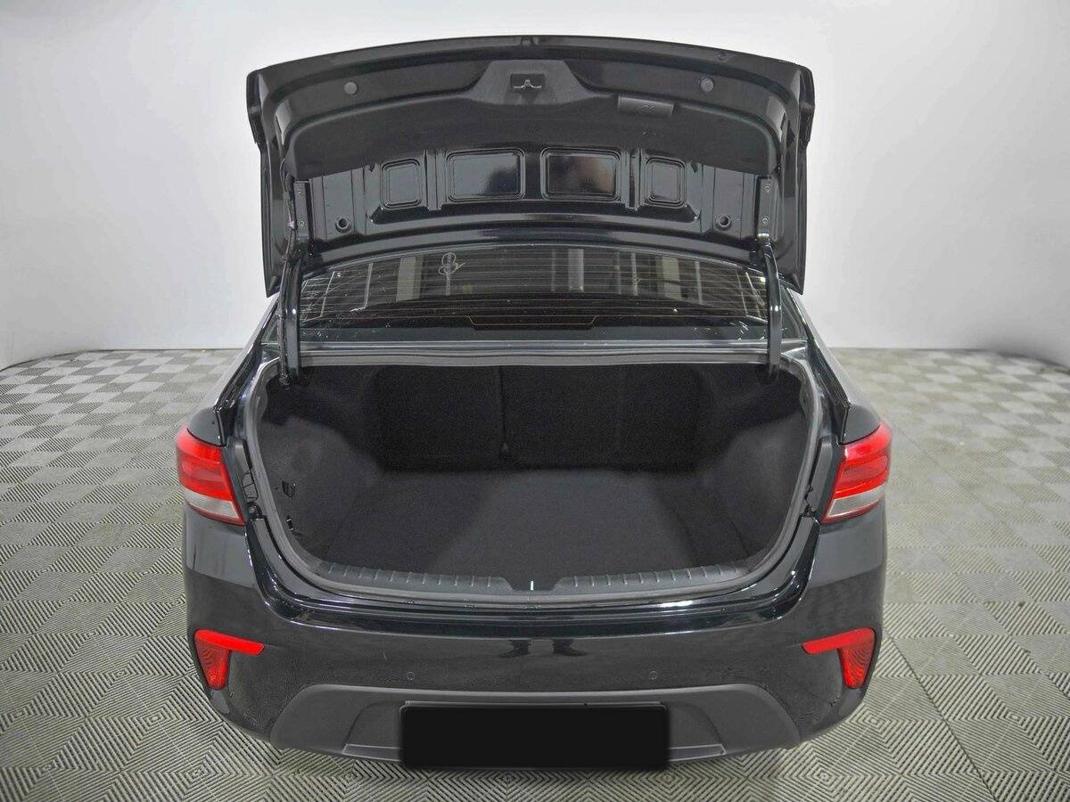 Б/У Киа Рио 2018 года. Фото: #17