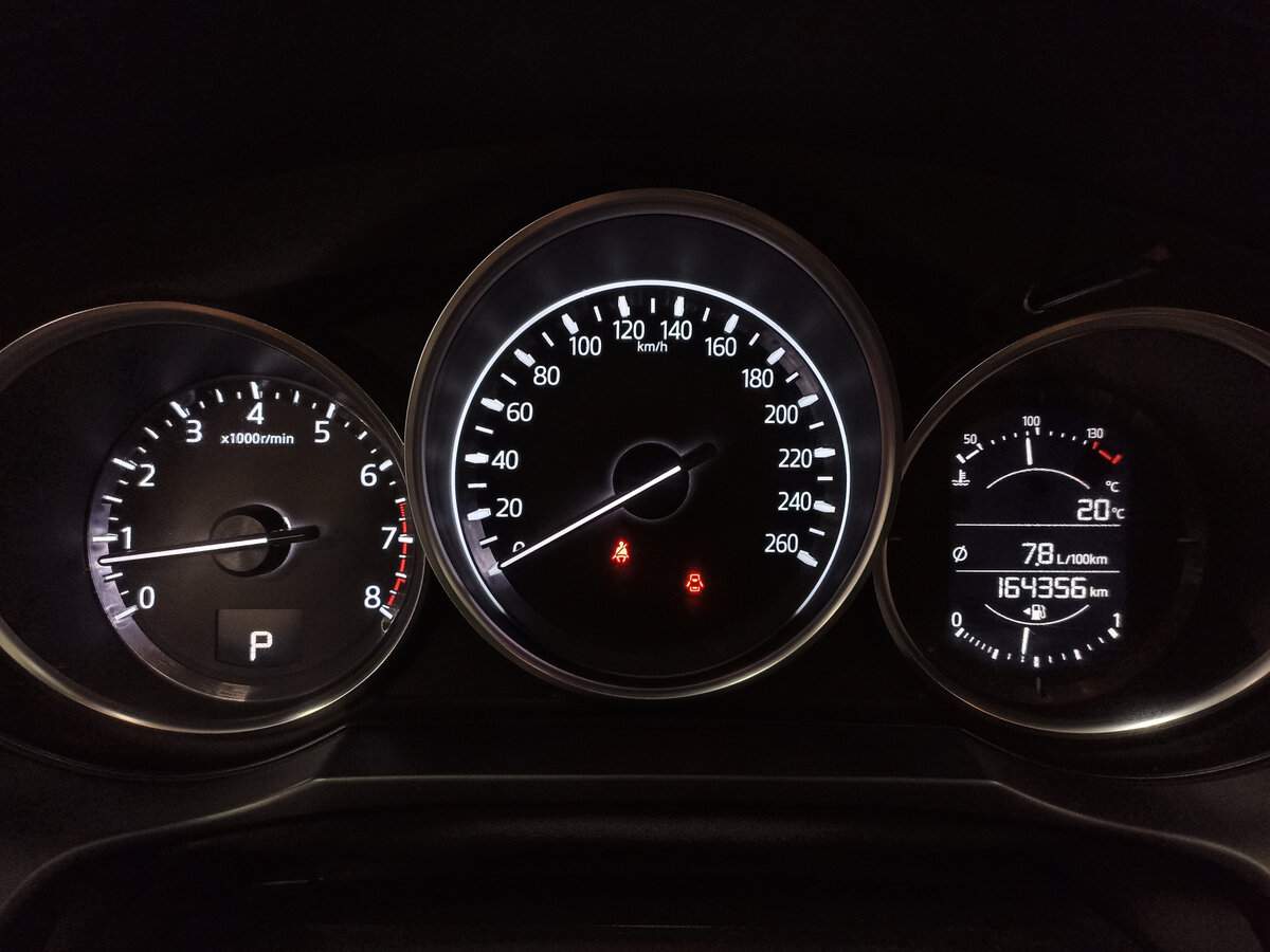 Б/У Мазда 6 2016 года. Фото: #12