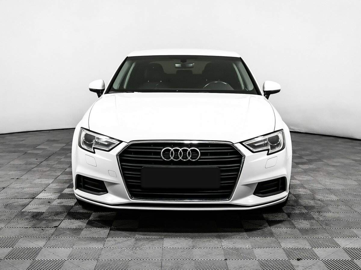 Audi A3 2016 года с пробегом. Фото: #1