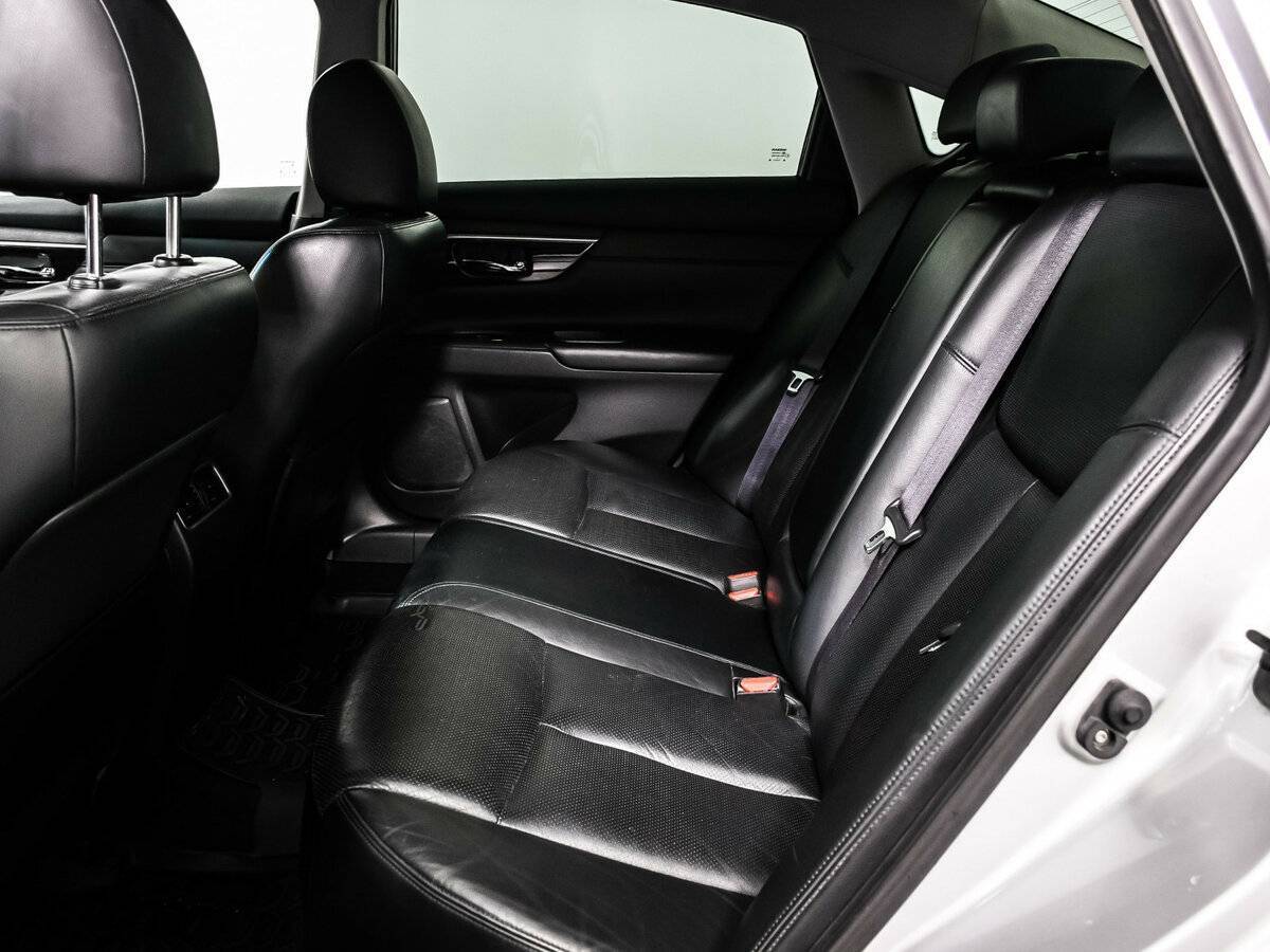 Б/У Ниссан Теана 2015 года. Фото: #11