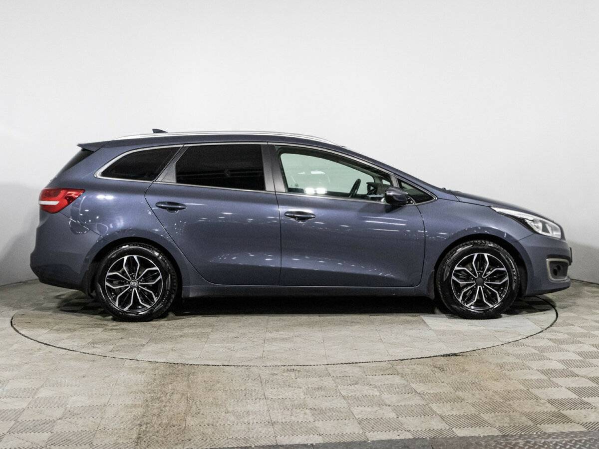 Б/У Киа Сид 2017 года. Фото: #3