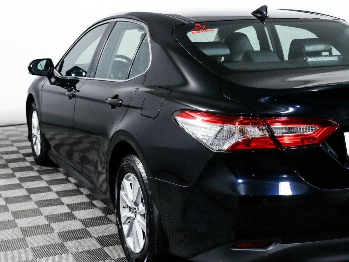 Toyota Camry 2019 года с пробегом. Фото: #16