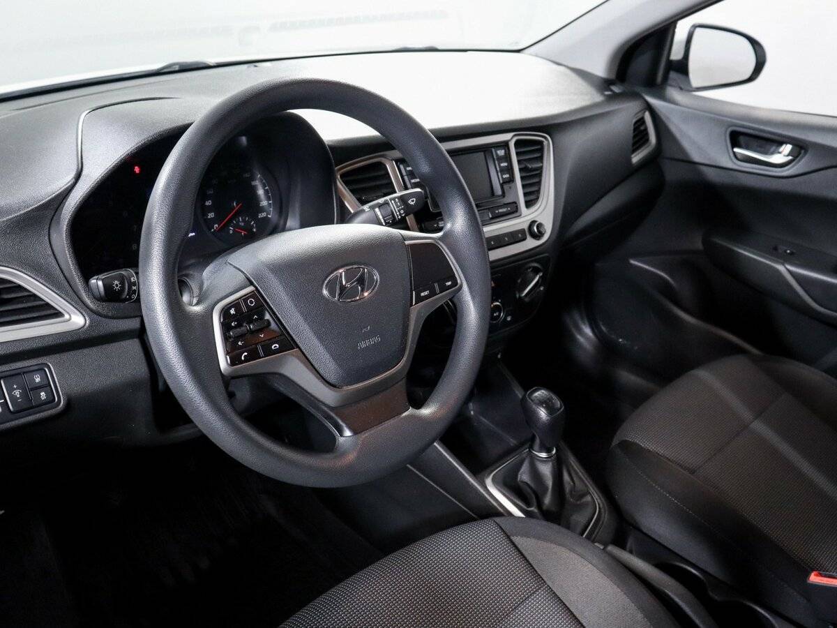 Б/У Хендай Солярис 2021 года. Фото: #11