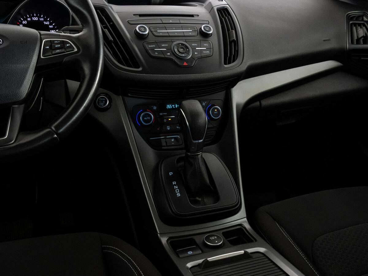 Б/У Форд Куга 2017 года. Фото: #13