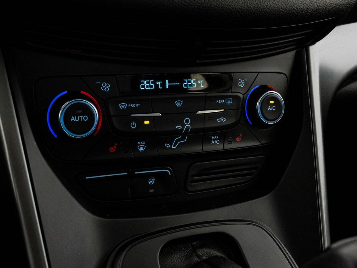 Б/У Форд Куга 2017 года. Фото: #14