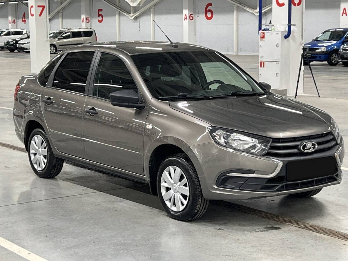 Б/У Лада (ВАЗ) Гранта 2021 года. Фото: #2