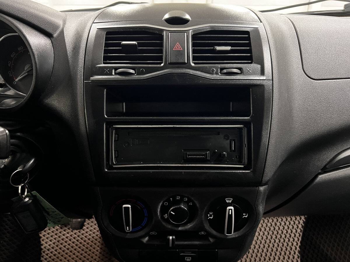 Б/У Лада (ВАЗ) Гранта 2021 года. Фото: #14