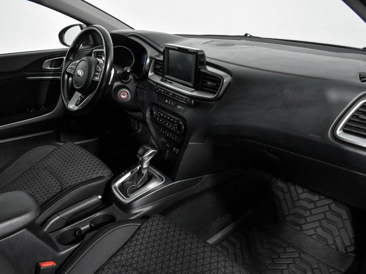 Б/У Киа Сид 2019 года. Фото: #12