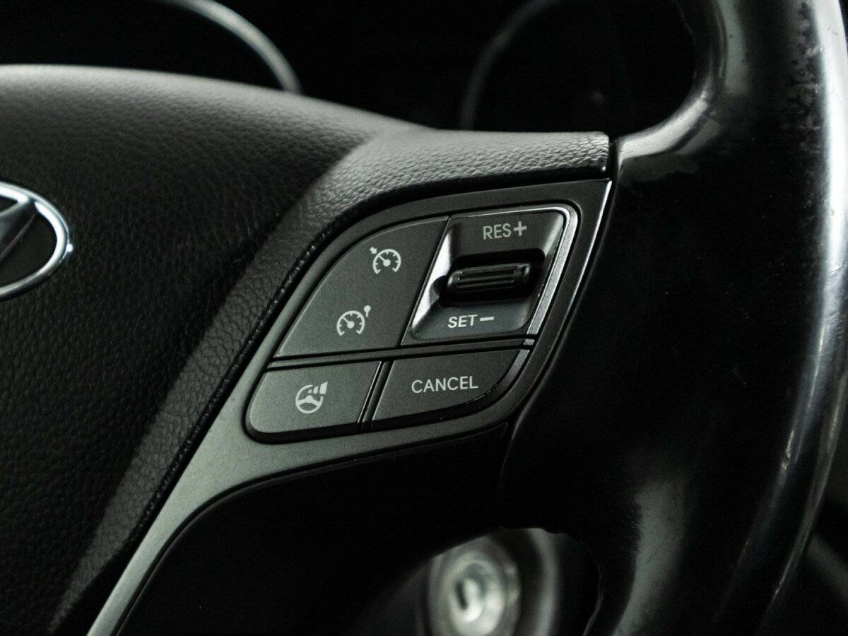 Б/У Хендай Санта Фе 2012 года. Фото: #17