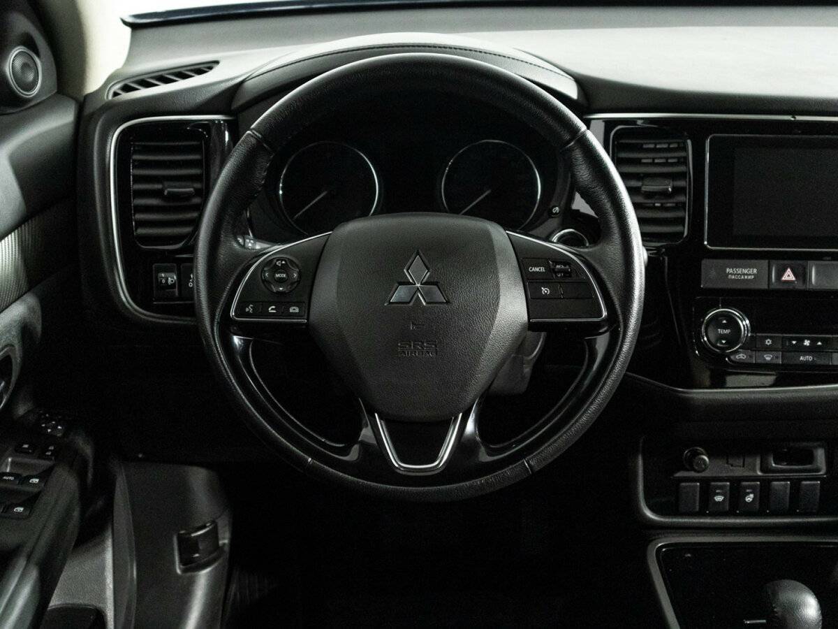 Mitsubishi Outlander 2018 года с пробегом. Фото: #18