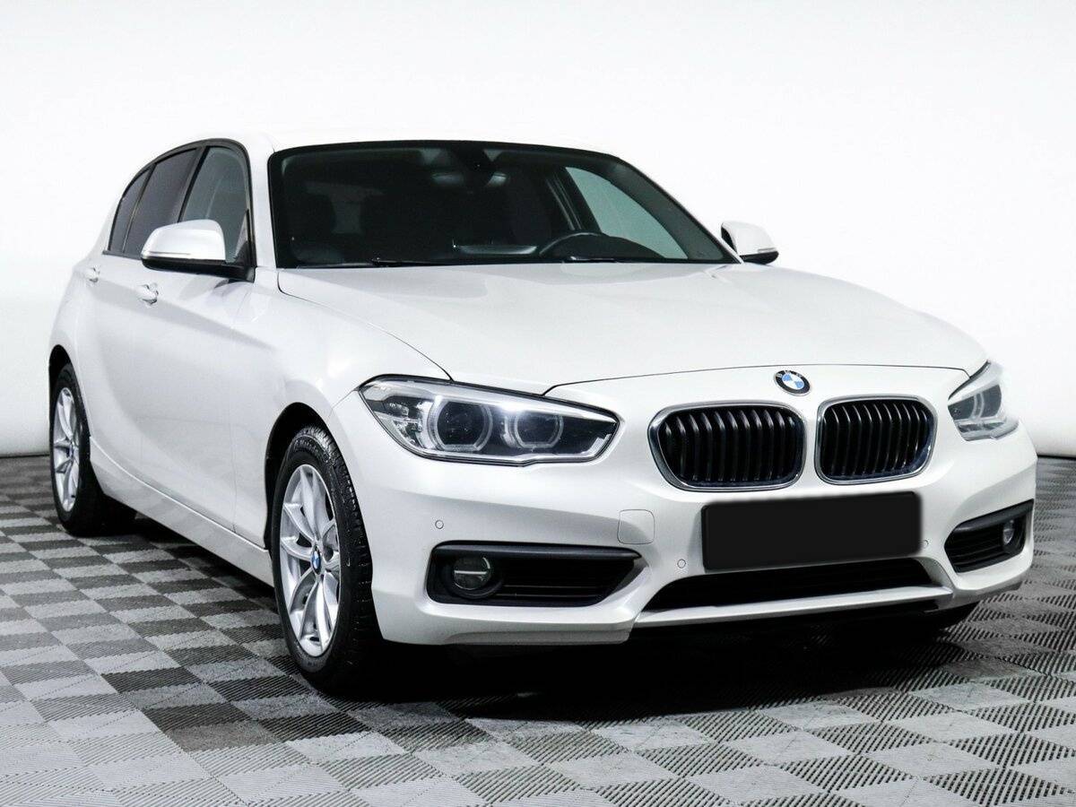 BMW 1 серии 2018 года с пробегом. Фото: #2