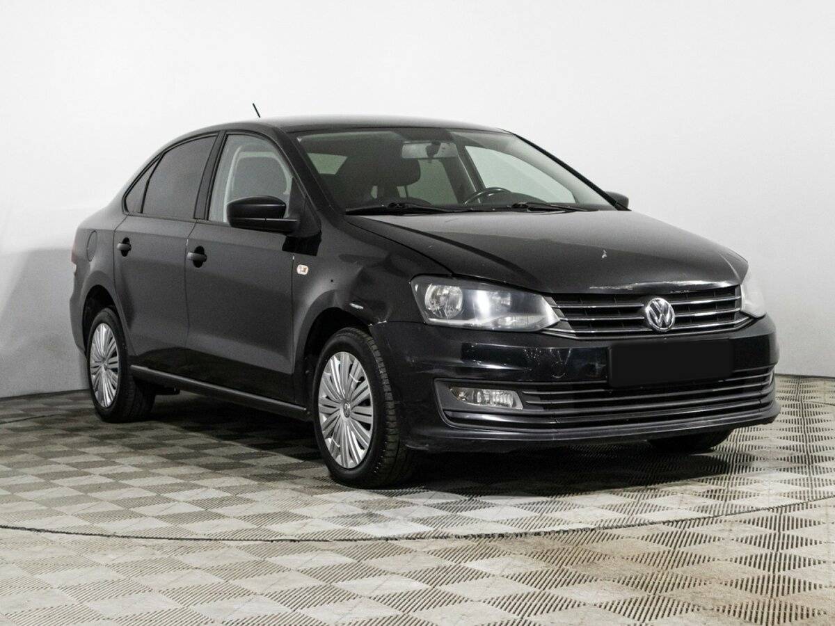 Б/У Фольксваген Поло 2017 года. Фото: #2