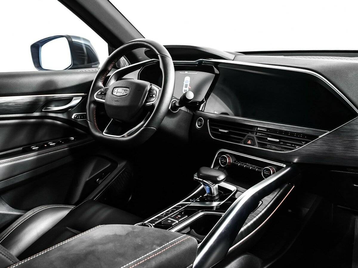 Geely Tugella 2022 года с пробегом. Фото: #8