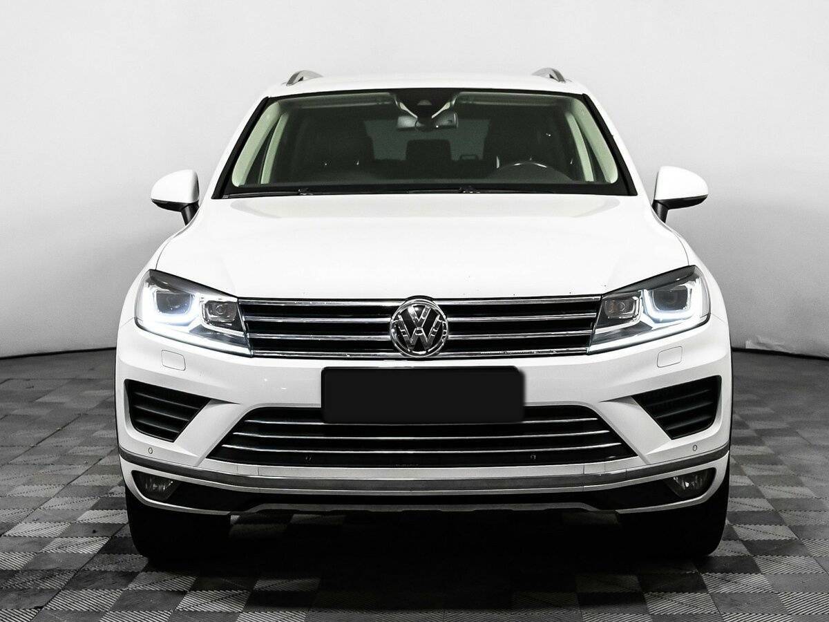 Volkswagen Touareg 2014 года с пробегом. Фото: #1