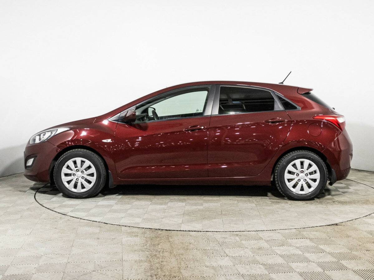 Б/У Хендай ай30 2016 года. Фото: #7