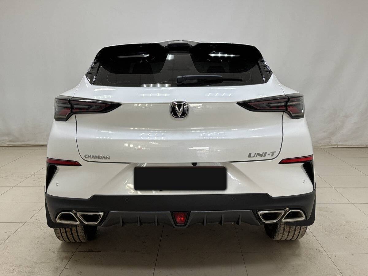 Changan UNI-T 2023 года с пробегом. Фото: #3