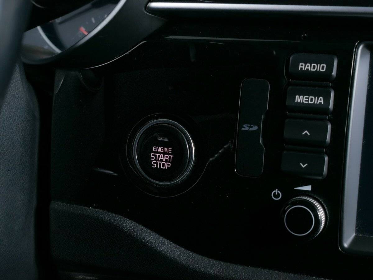 Б/У Киа Рио 2019 года. Фото: #12