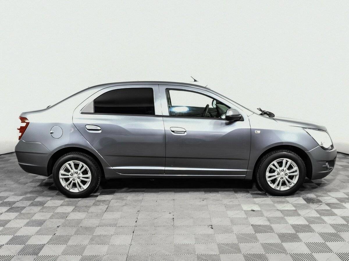 Chevrolet Cobalt 2023 года с пробегом. Фото: #3