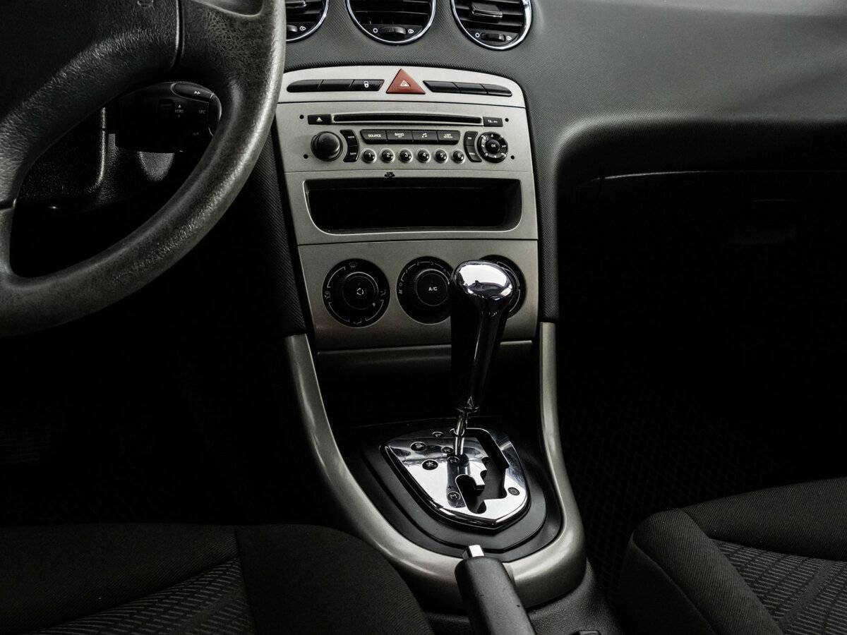 Б/У Пежо 308 2012 года. Фото: #9