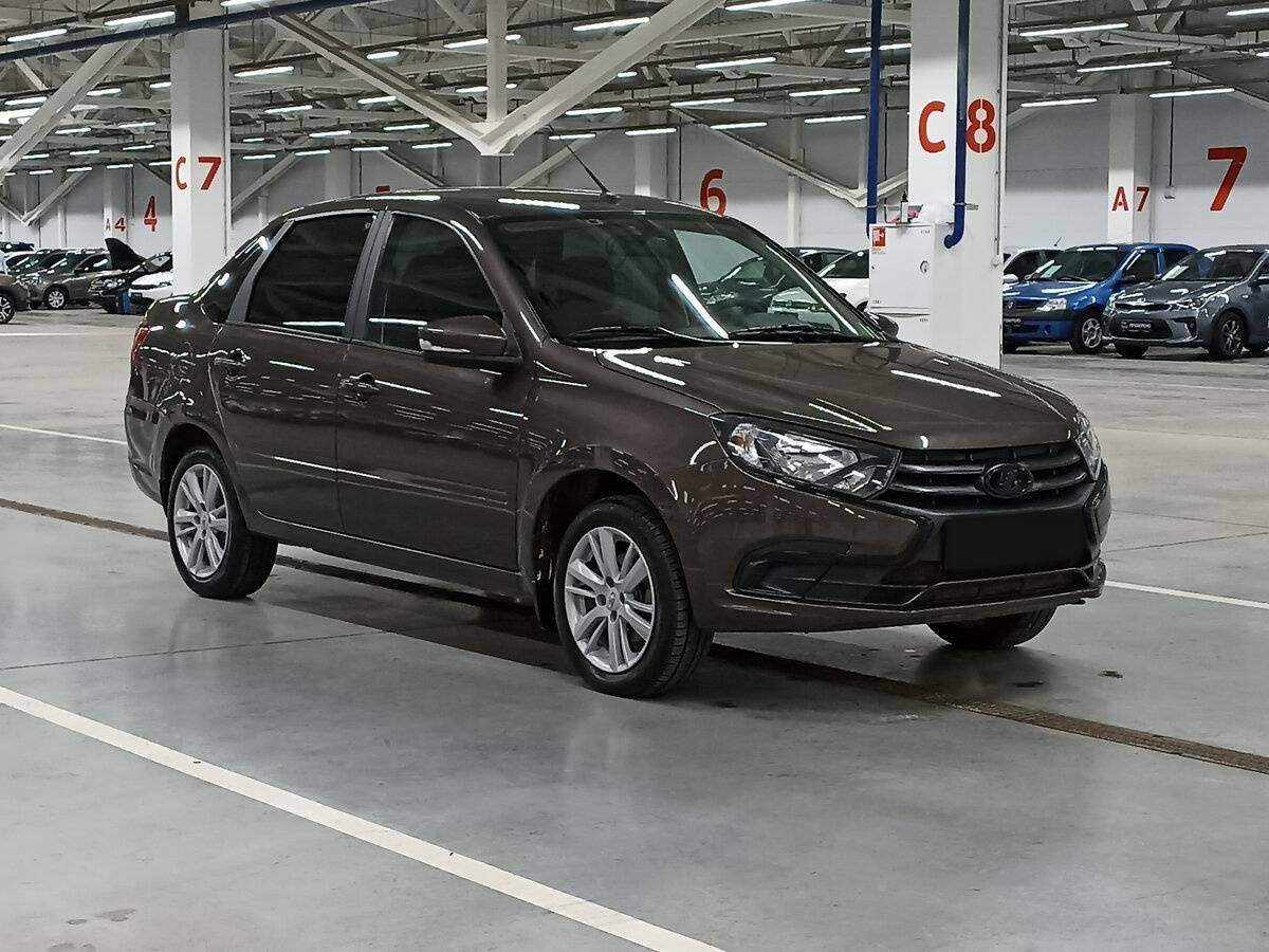 Б/У Лада (ВАЗ) Гранта 2022 года. Фото: #2