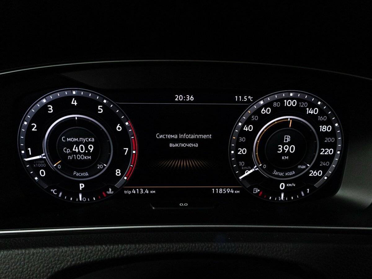 Б/У Фольксваген Гольф 2018 года. Фото: #11