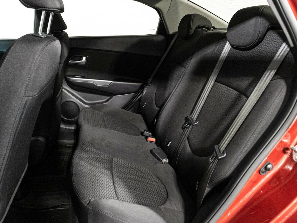 Б/У Киа Рио 2014 года. Фото: #9