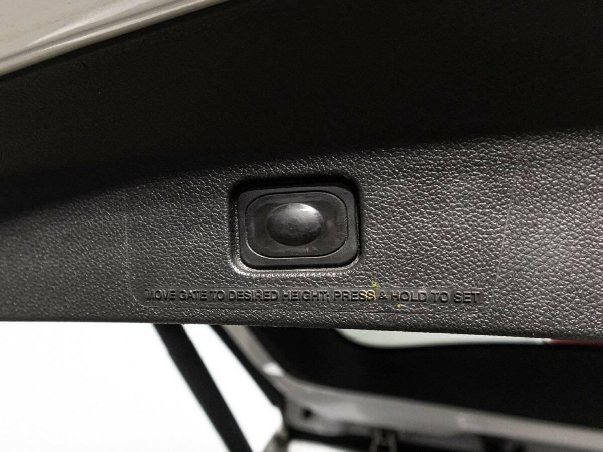 Ford Explorer 2012 года с пробегом. Фото: #12