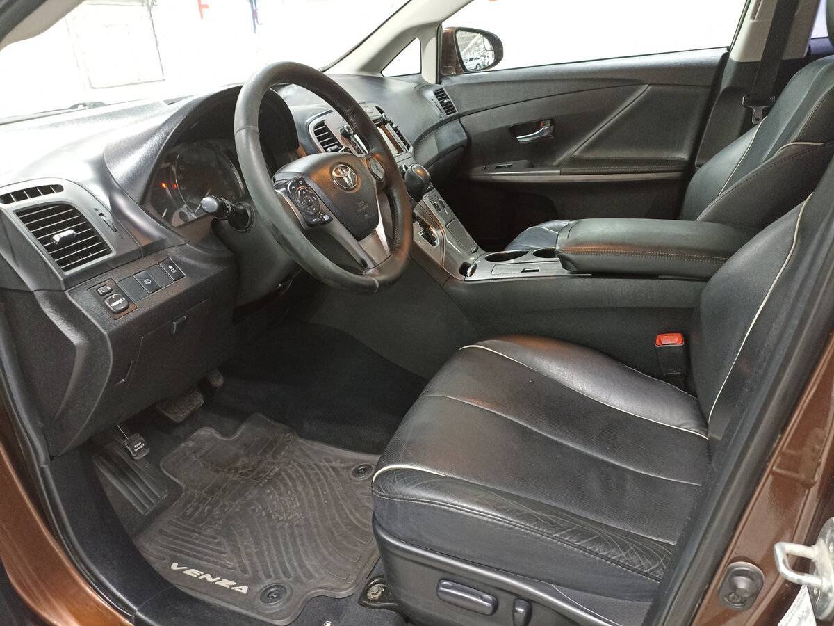 Toyota Venza 2013 года с пробегом. Фото: #15