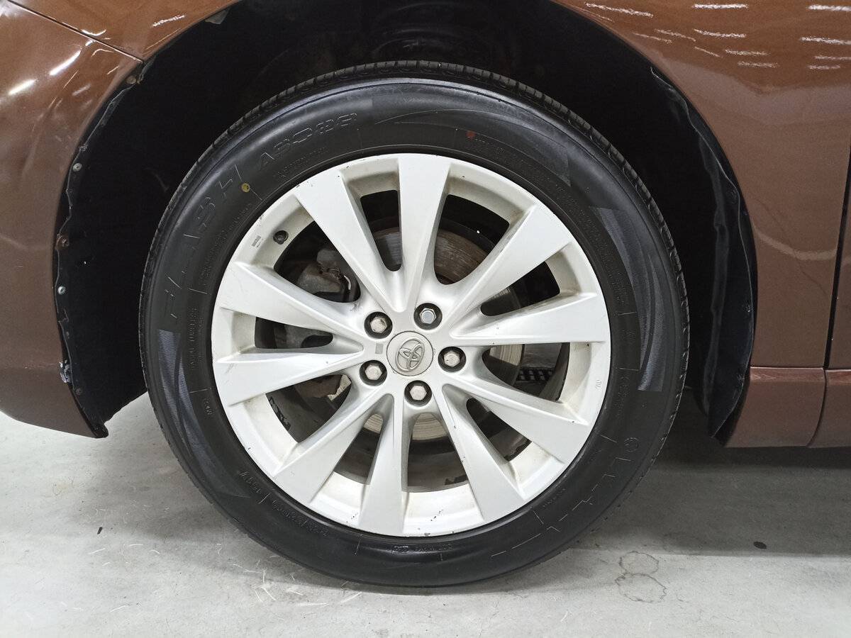 Toyota Venza 2013 года с пробегом. Фото: #17