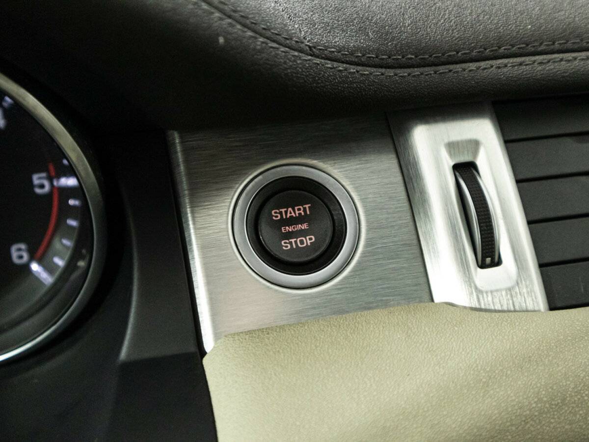 Land Rover Range Rover Evoque 2012 года с пробегом. Фото: #20