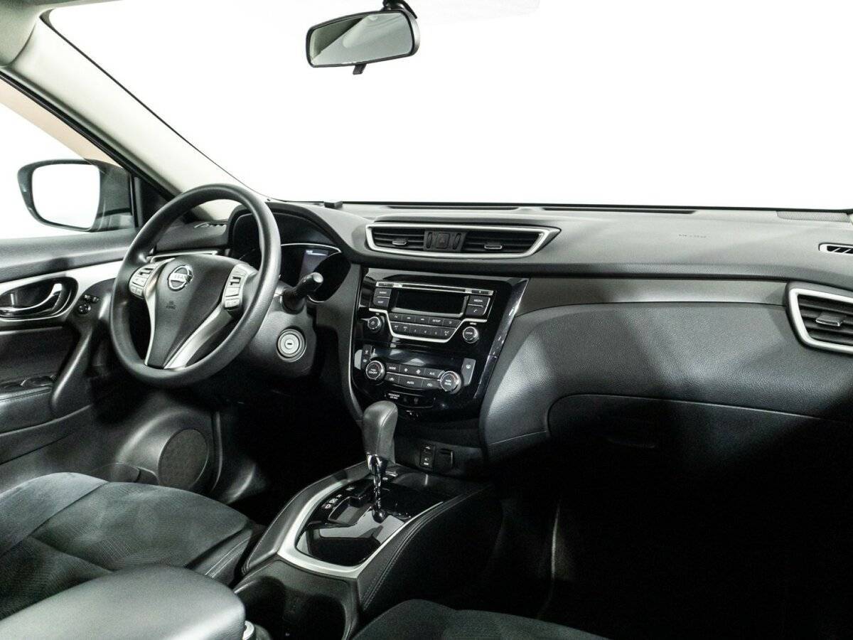 Б/У Ниссан Икс-Трейл 2015 года. Фото: #8