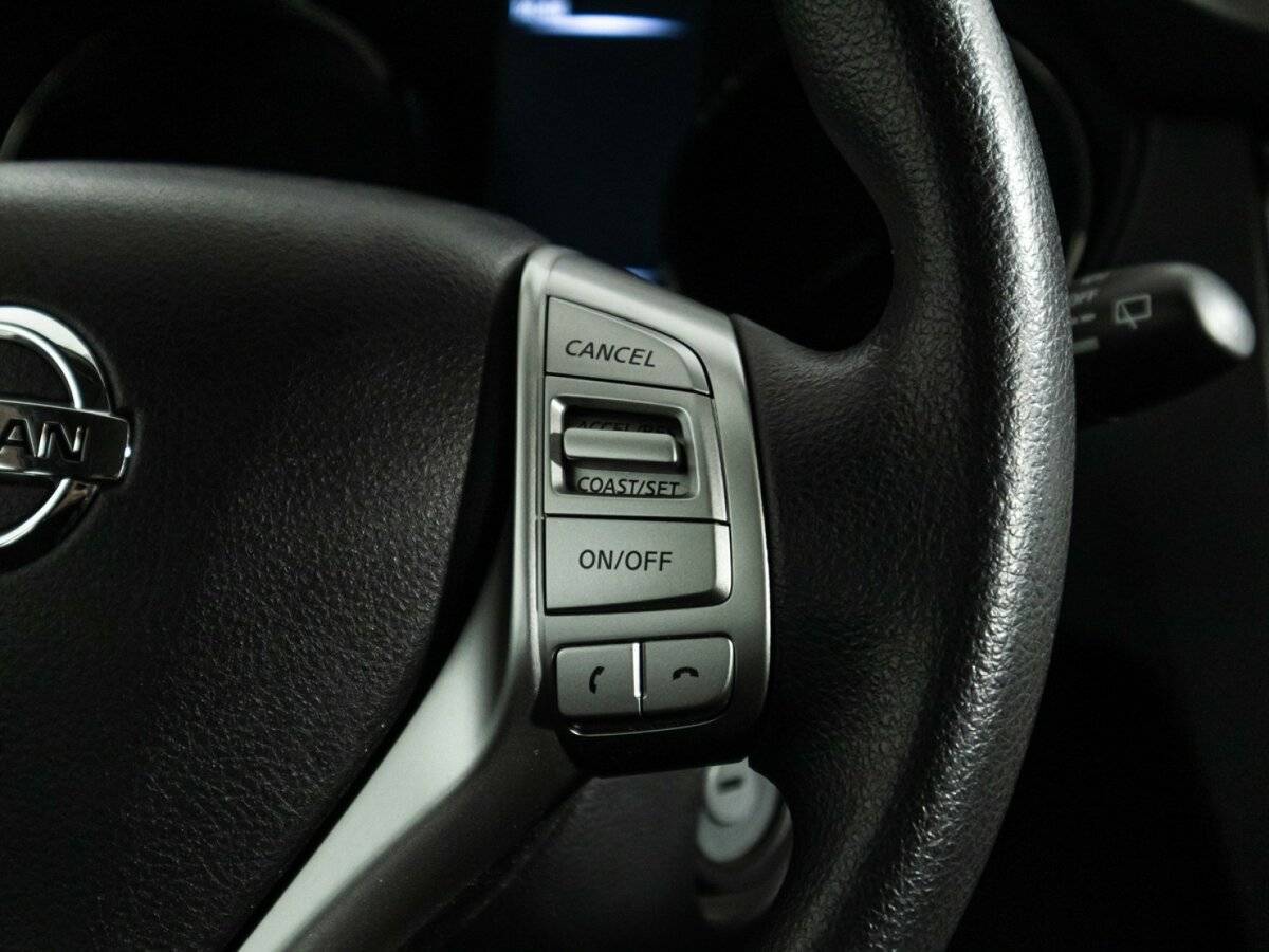 Б/У Ниссан Икс-Трейл 2015 года. Фото: #18