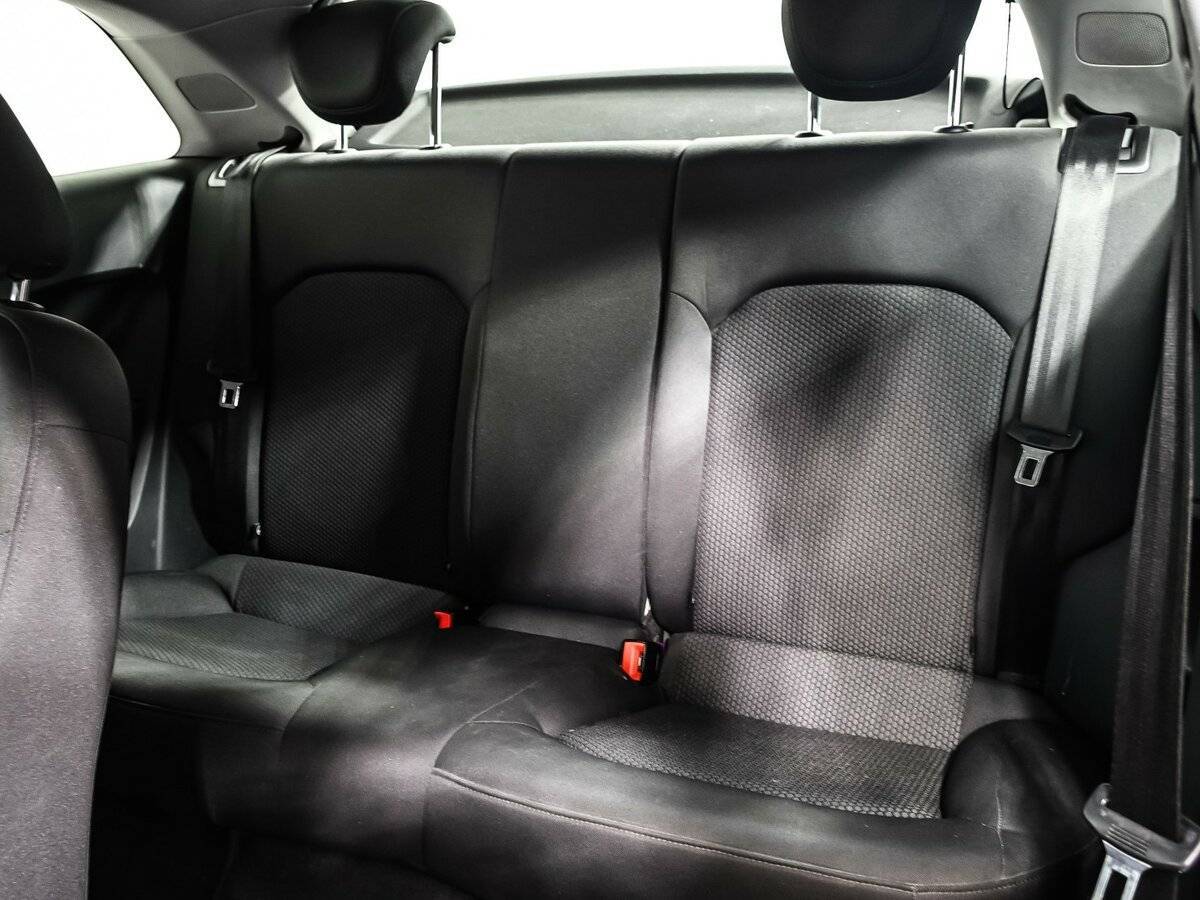 Audi A1 2012 года с пробегом. Фото: #11