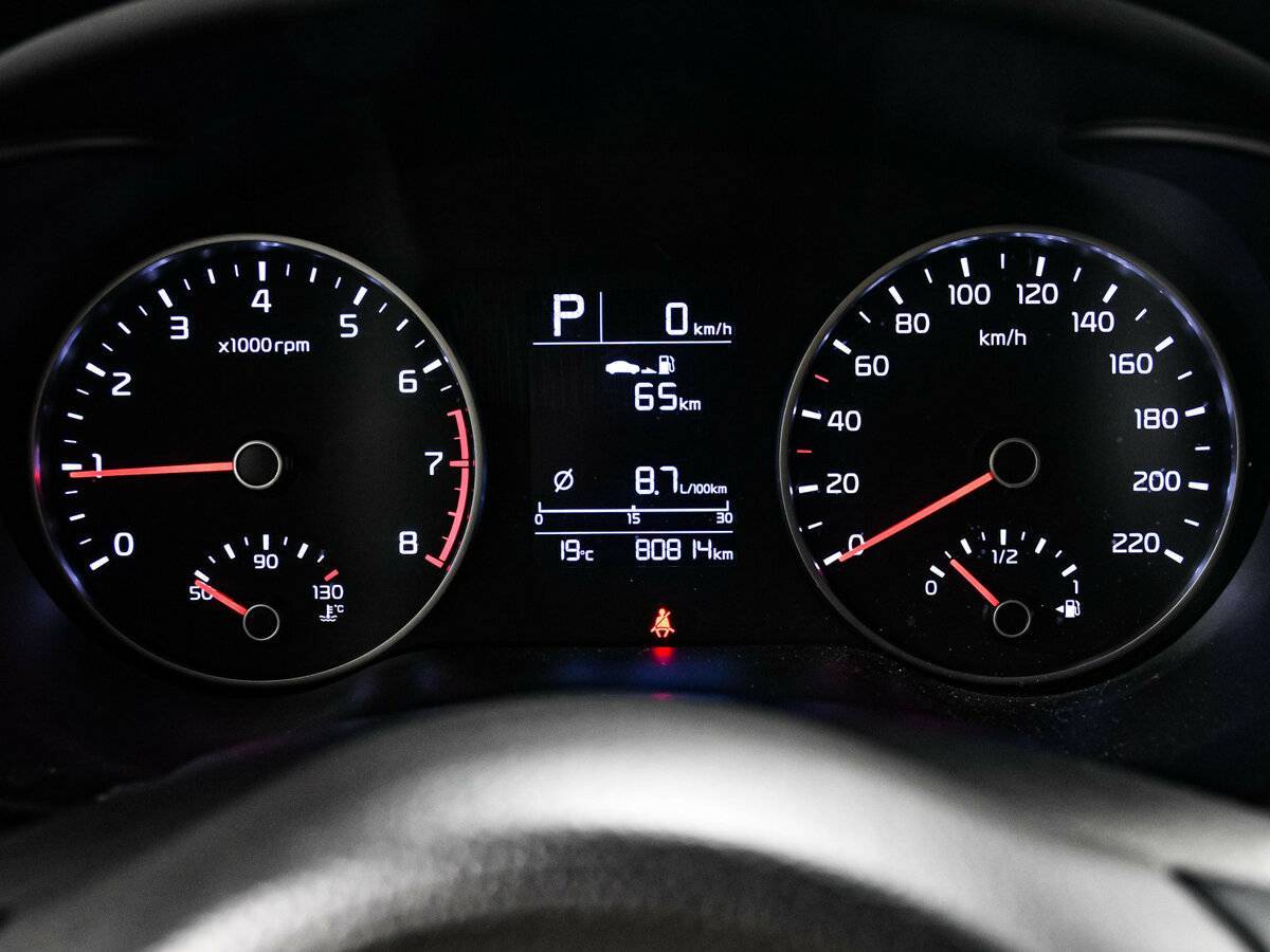 Б/У Киа Рио 2018 года. Фото: #9