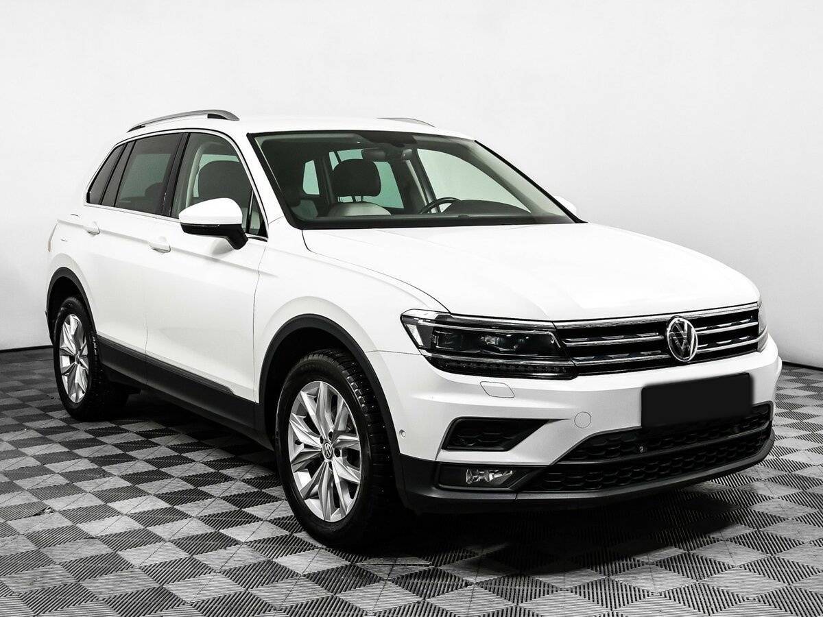 Volkswagen Tiguan 2018 года с пробегом. Фото: #2