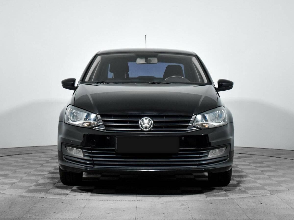 Б/У Фольксваген Поло 2018 года. Фото: #1