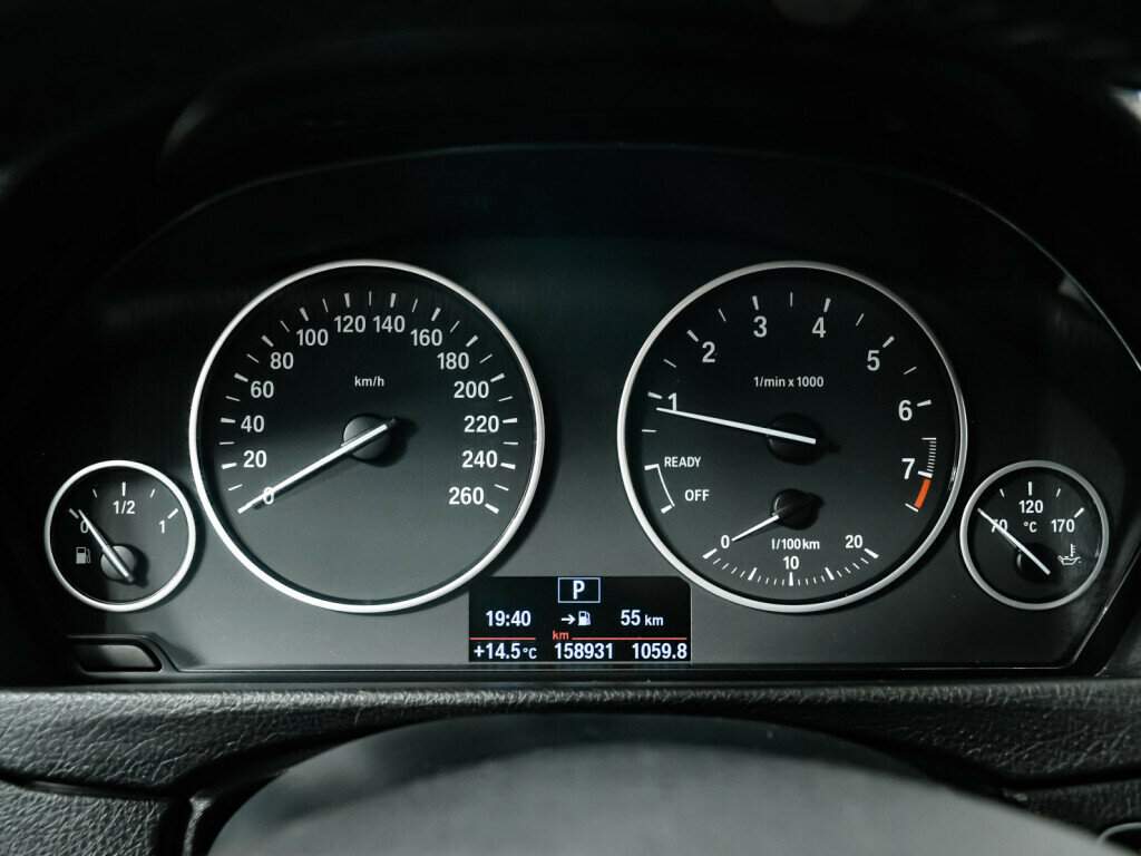 BMW 3 серии 2015 года с пробегом. Фото: #7