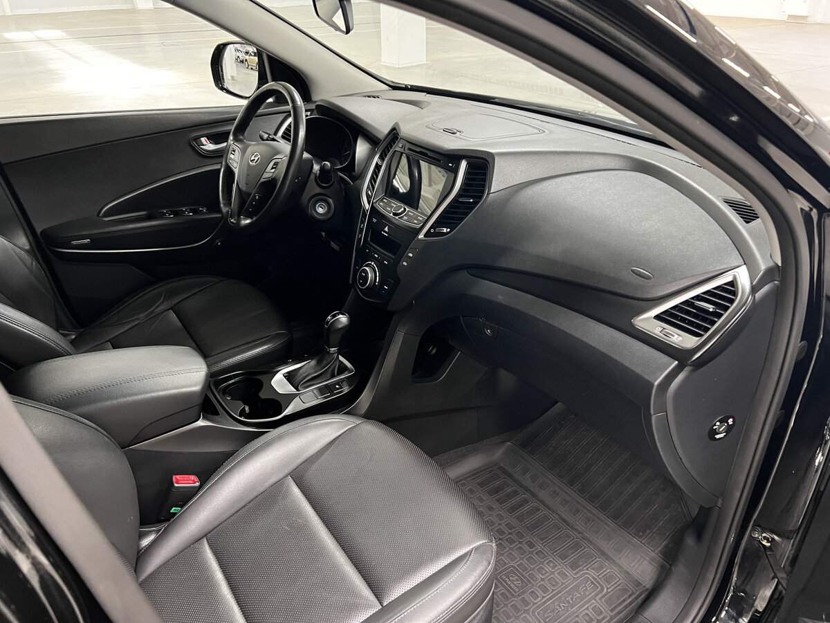 Hyundai Santa Fe 2015 года с пробегом. Фото: #10