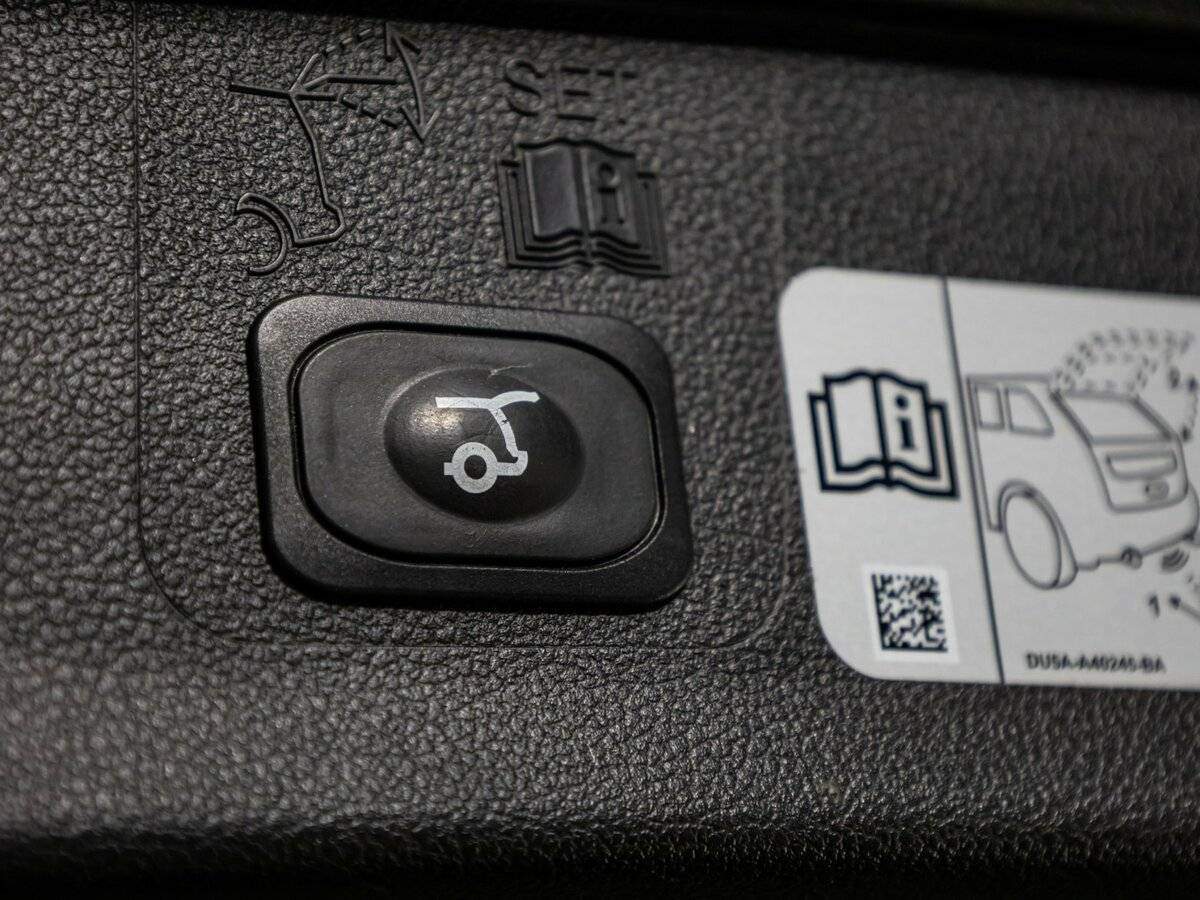 Б/У Форд Куга 2018 года. Фото: #19