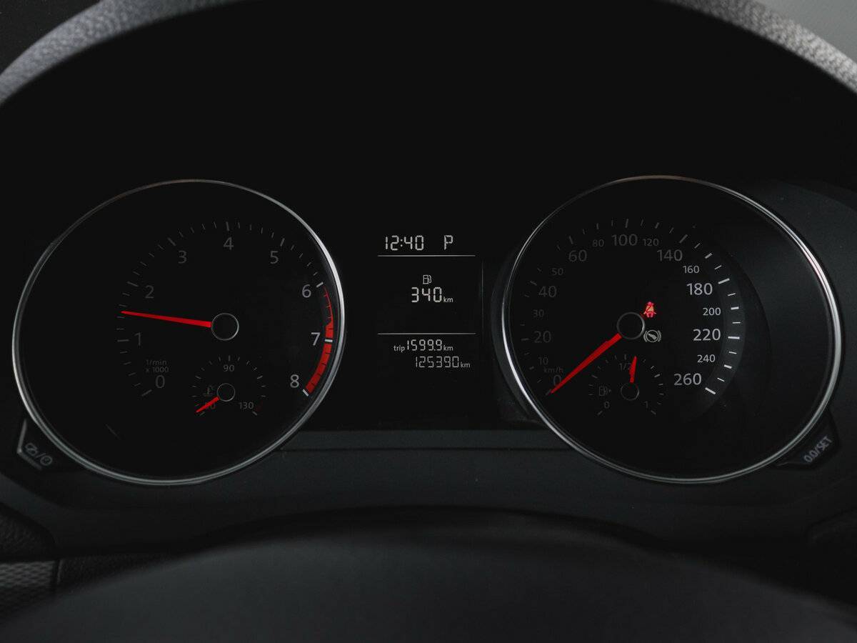 Б/У Фольксваген Джетта 2016 года. Фото: #10