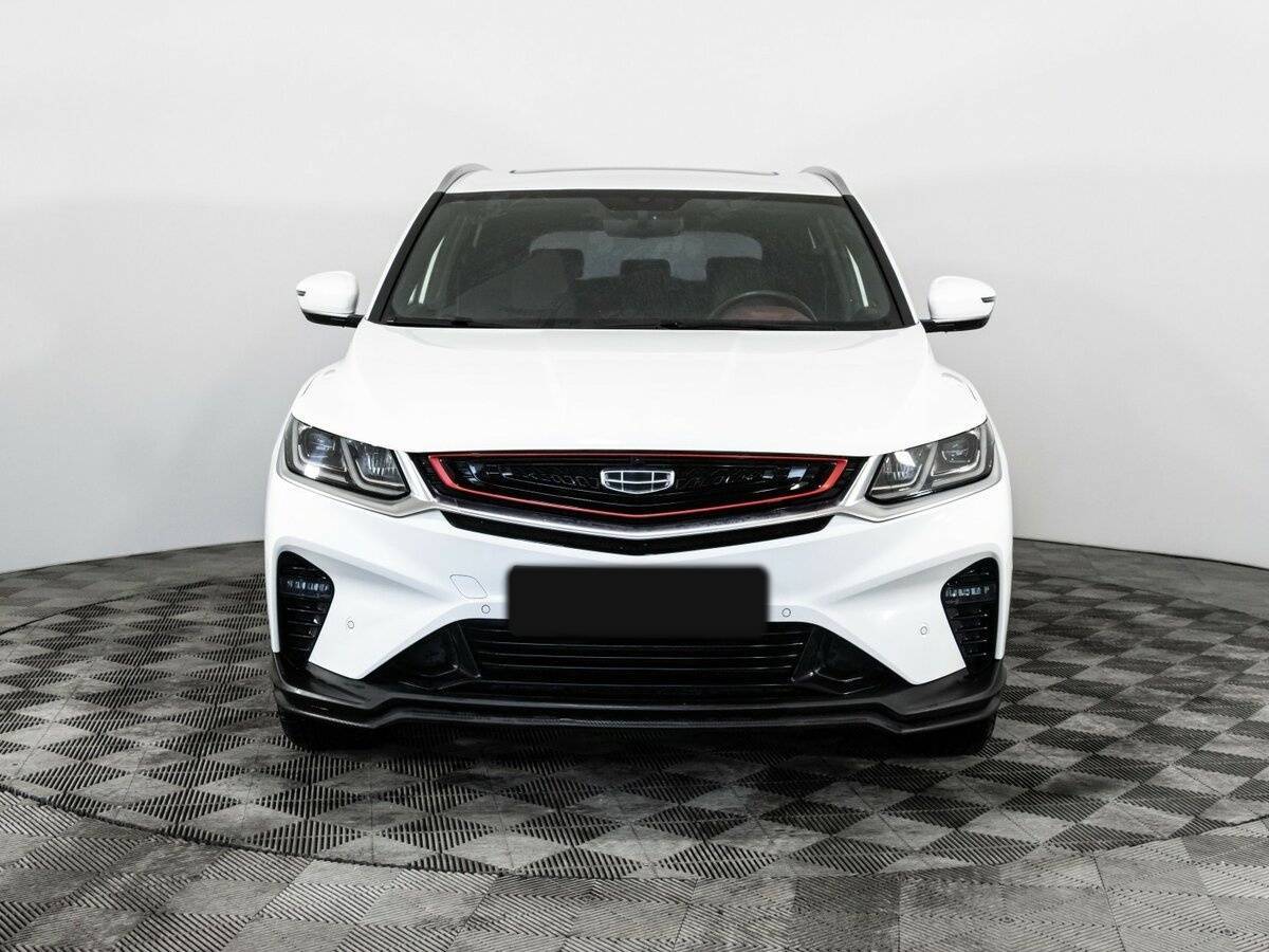 Б/У Джили Кулрэй 2021 года. Фото: #1