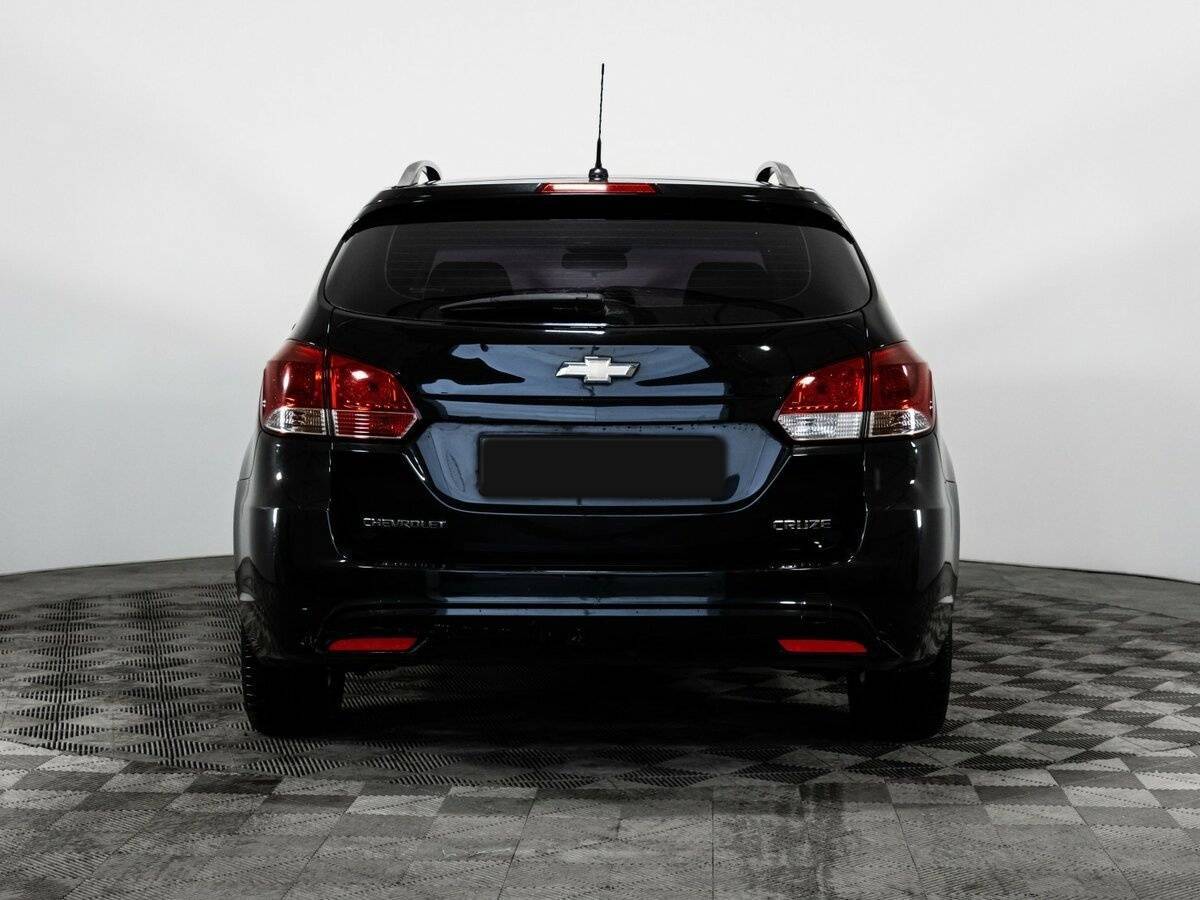 Б/У Шевроле Круз 2013 года. Фото: #4