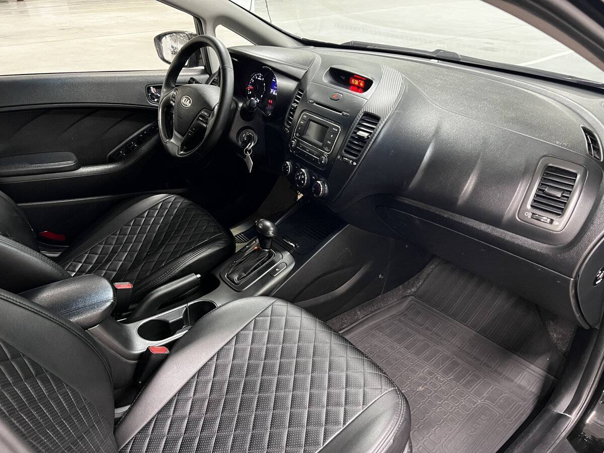 Б/У Киа Церато 2014 года. Фото: #10